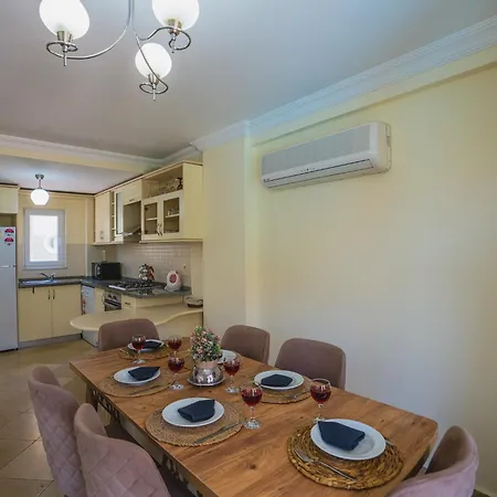 Sunset Club Aqualettings Pearl 4 Villa *