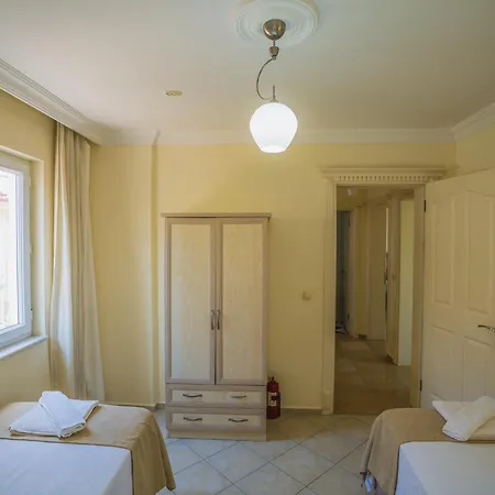 Villa Sunset Club Aqualettings Pearl 4