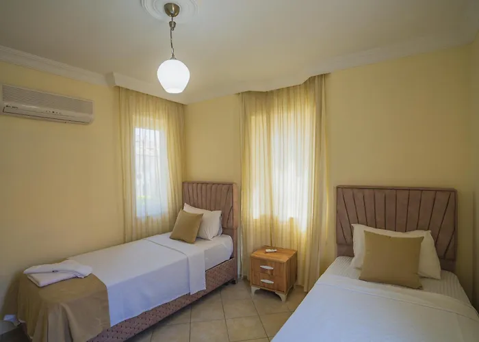 Sunset Club Aqualettings Pearl 4 فيلة