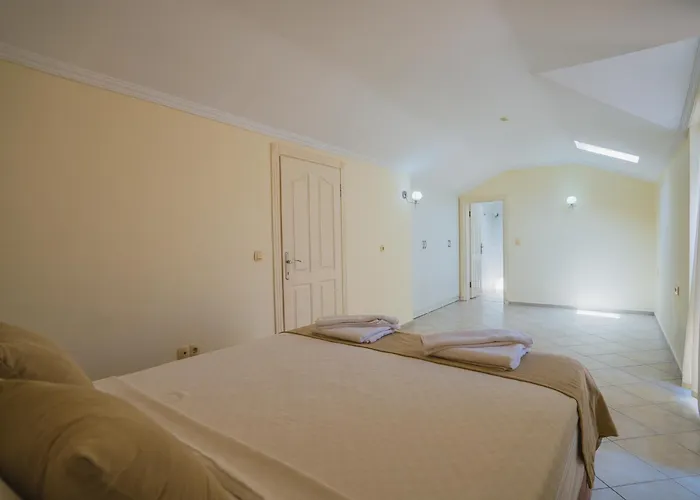 Sunset Club Aqualettings Pearl 4