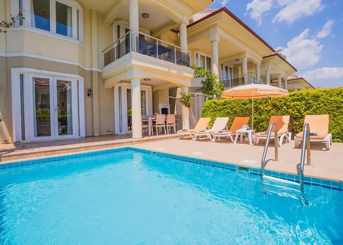 فيلة Sunset Club Aqualettings Pearl 4